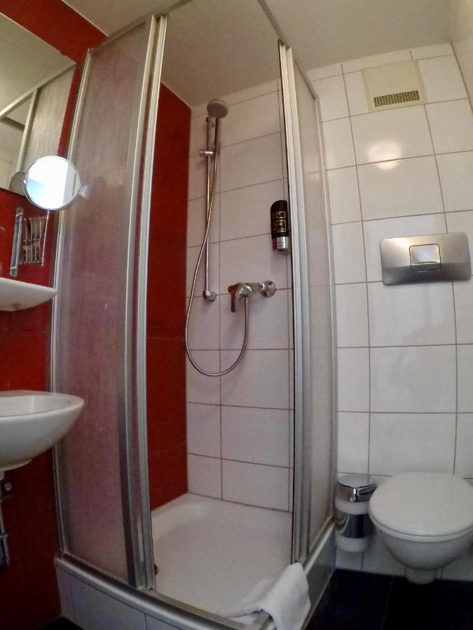 Das Steeps Ihr Brauhaus Und Hotel كولونيا المظهر الخارجي الصورة