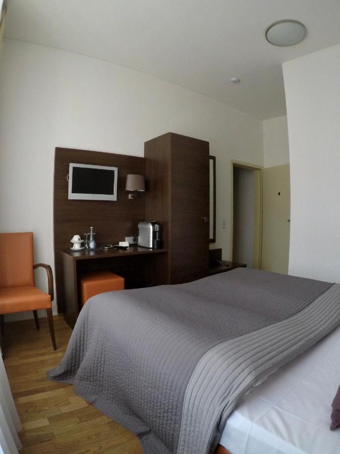 Das Steeps Ihr Brauhaus Und Hotel كولونيا المظهر الخارجي الصورة